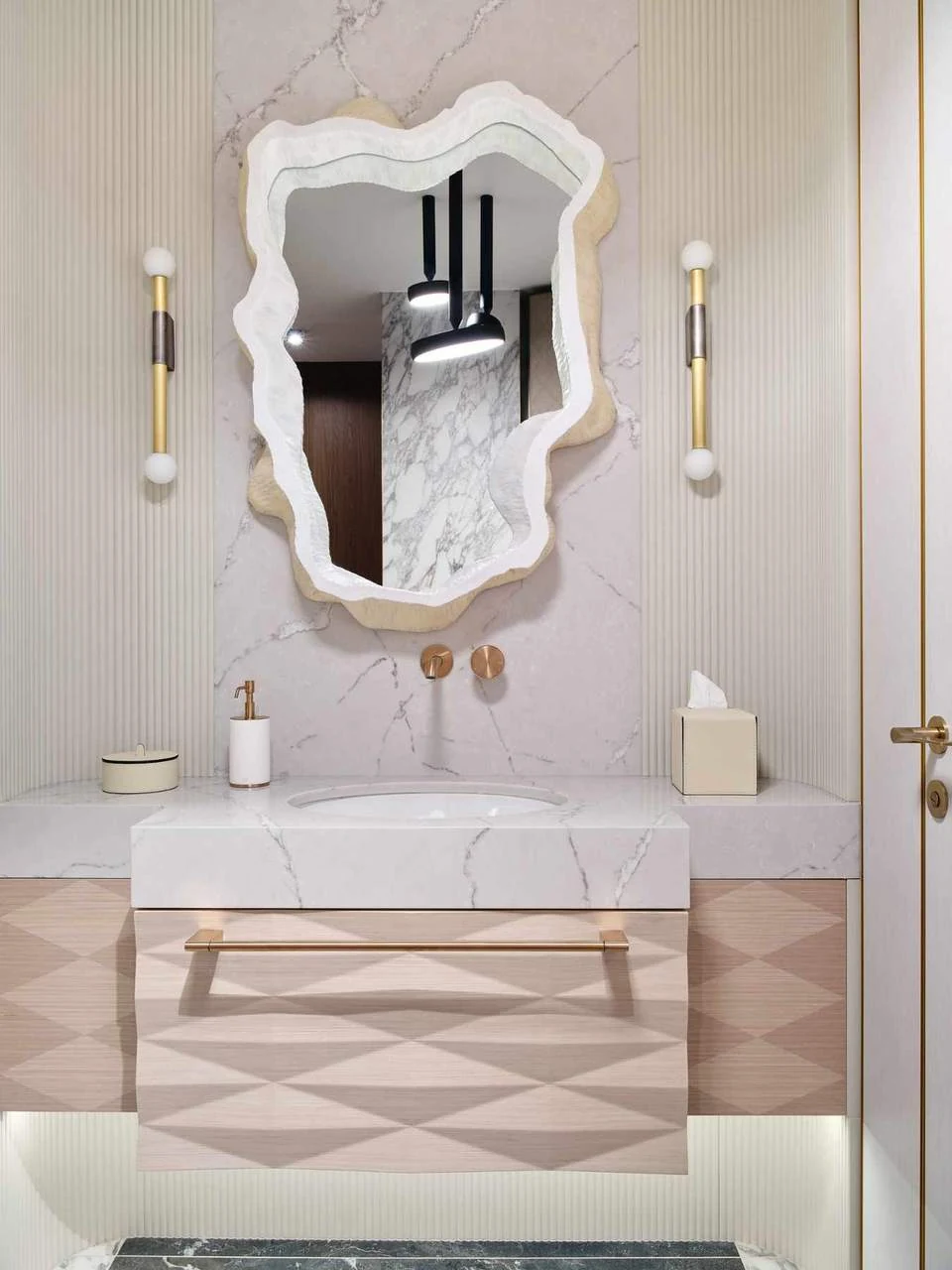 Faura showroom powder room detail, Westminster London