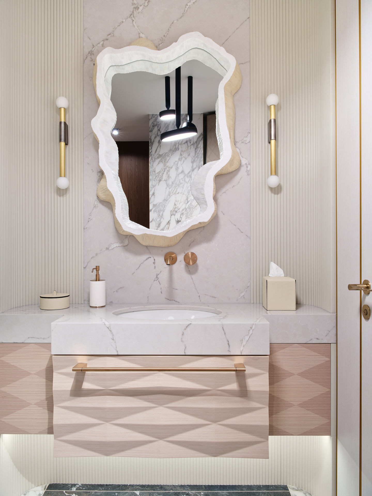 Faura showroom powder room detail, Westminster London